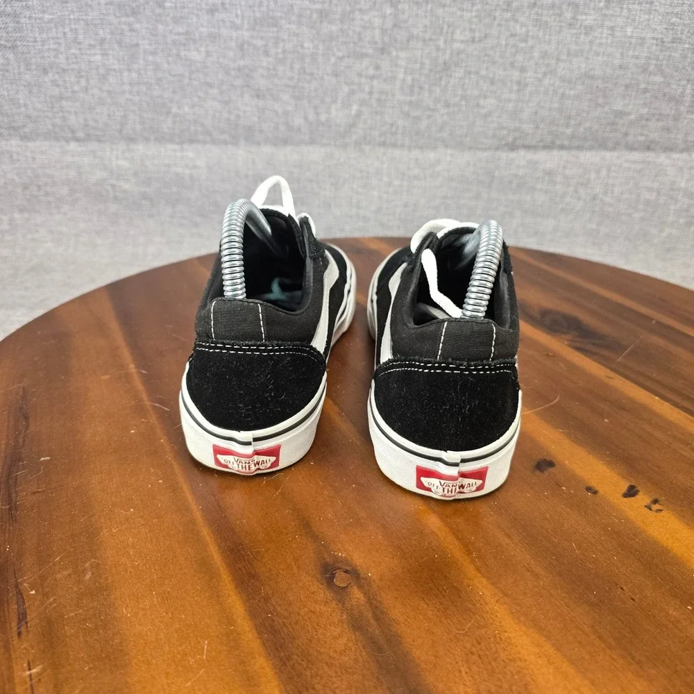 Vans Ward Low Top Black White Suede Canvas Kids Youth Size 5.0 Sneakers